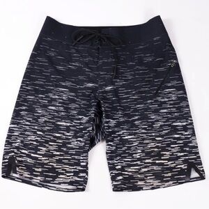 LULULEMON El Current 11" shorts Swim Trunks.